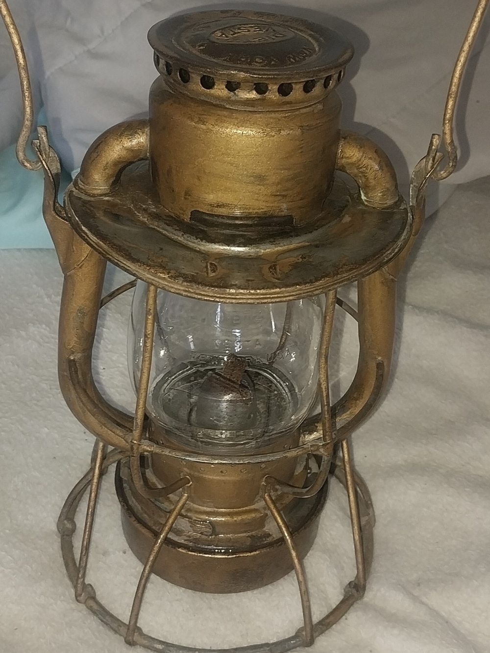 ANTIQUE DEITZ VESTA -- 1910